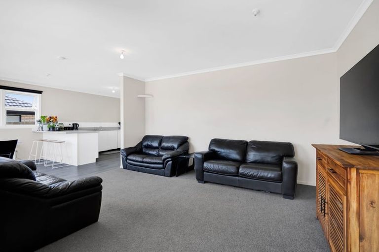 Photo of property in 22a Pukatea Street, Inglewood, 4330