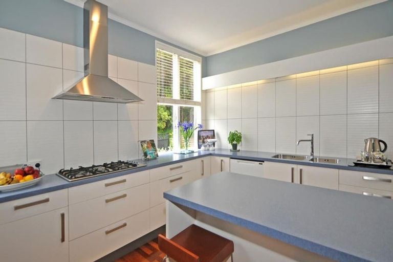 Photo of property in 50 Rawhiti Street, Stokes Valley, Lower Hutt, 5019