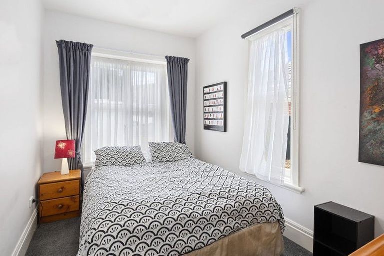 Photo of property in 39 Wiggins Street, Sumner, Christchurch, 8081