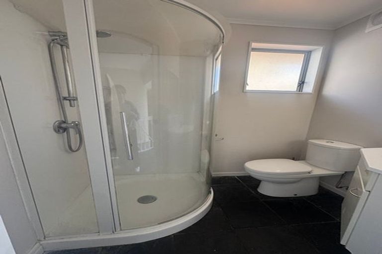 Photo of property in 39 Fraser Avenue, Johnsonville, Wellington, 6037
