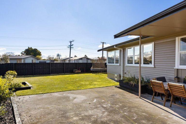 Photo of property in 70 Mears Road, St Andrews, Hamilton, 3200