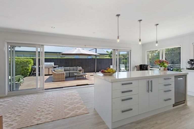 Photo of property in 22 Northwater Drive, Northwood, Christchurch, 8051