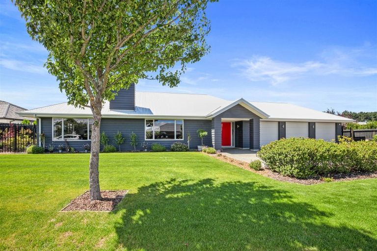 Photo of property in 4 Coutts Lane, West Melton, 7618