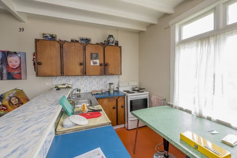 Photo of property in 39 Princes Street, Levin, 5510