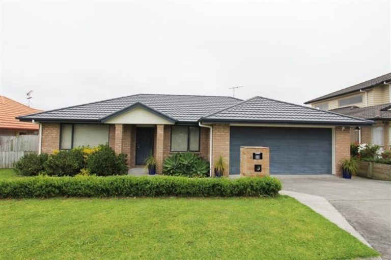Photo of property in 32 Nanleen Rise, Manurewa, Auckland, 2105