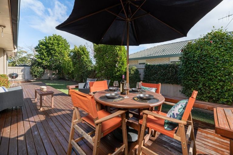 Photo of property in 308 Gravatt Road, Papamoa Beach, Papamoa, 3118