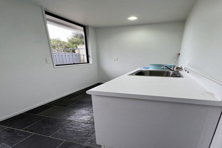 Photo of property in 2/174 Bucklands Beach Road, Bucklands Beach, Auckland, 2012