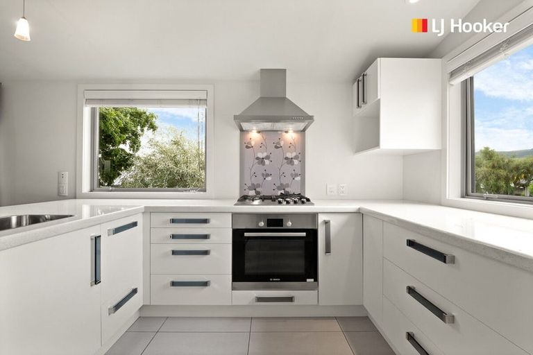 Photo of property in 38 Severn Street, Green Island, Dunedin, 9018