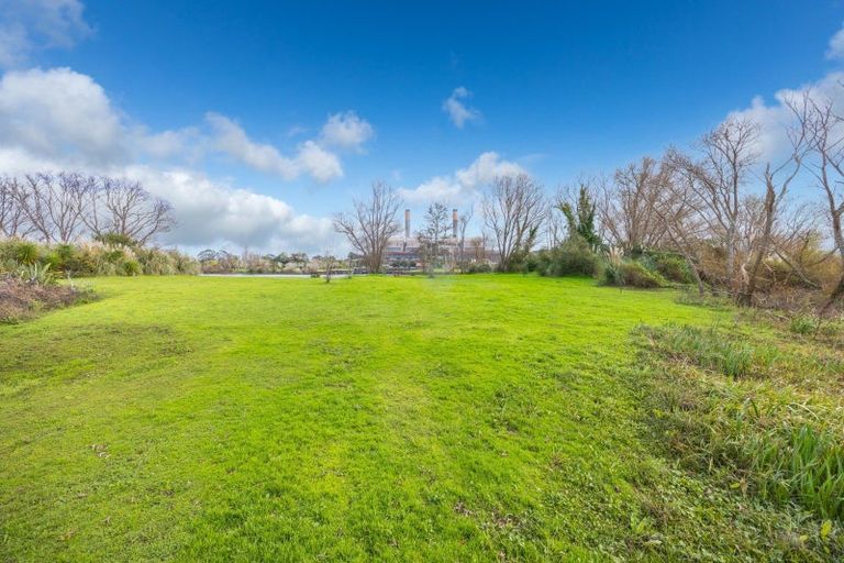 Photo of property in 190 Great South Road, Huntly, 3700