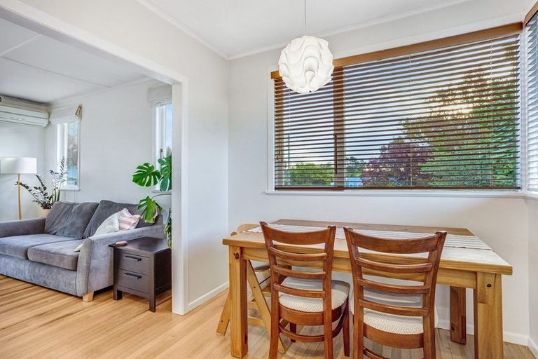 Photo of property in 1/73 Verbena Road, Birkdale, Auckland, 0626