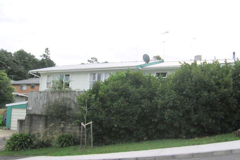Photo of property in 27 Matama Road, Glen Eden, Auckland, 0602
