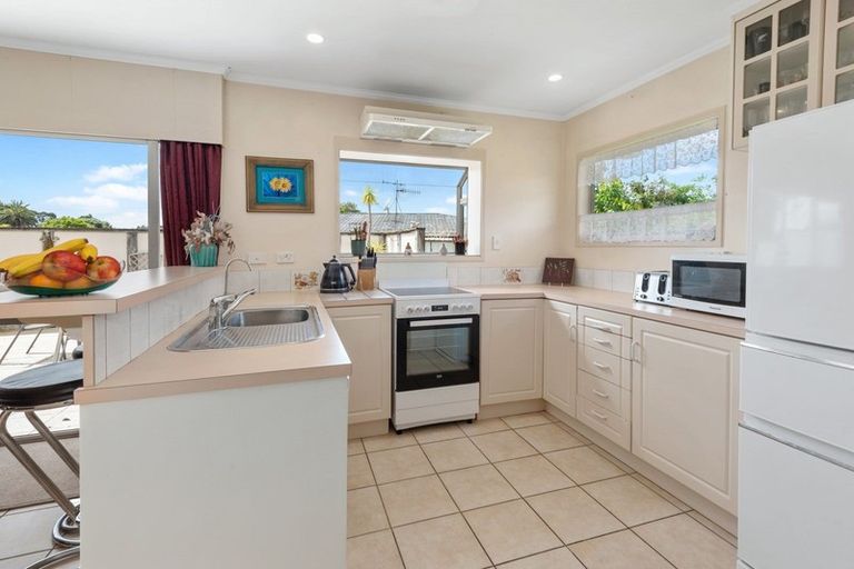 Photo of property in 6 Carlton Crescent, Te Kamo, Whangarei, 0112
