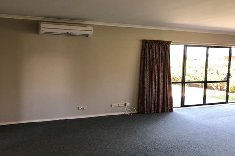 Photo of property in 40 Beresford Street, Takaro, Palmerston North, 4410