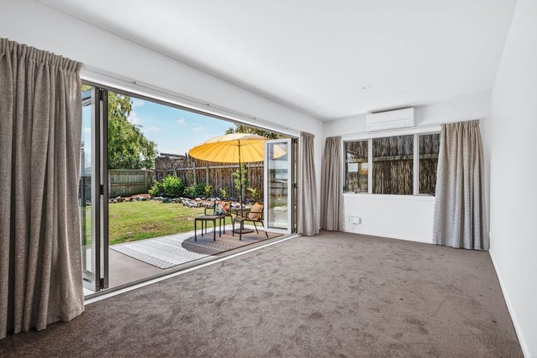 Photo of property in 2/18 Frederick Street, Two Mile Bay, Taupo, 3330