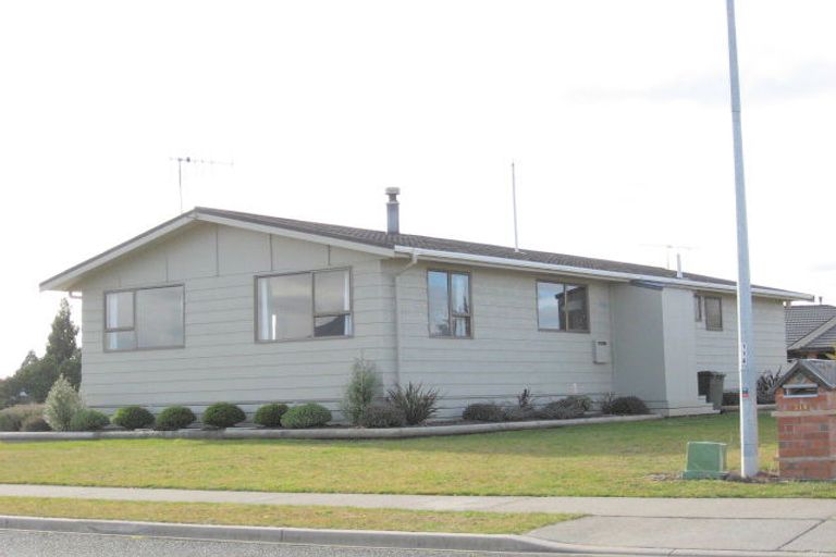 Photo of property in 114 Govan Drive, Te Anau, 9600