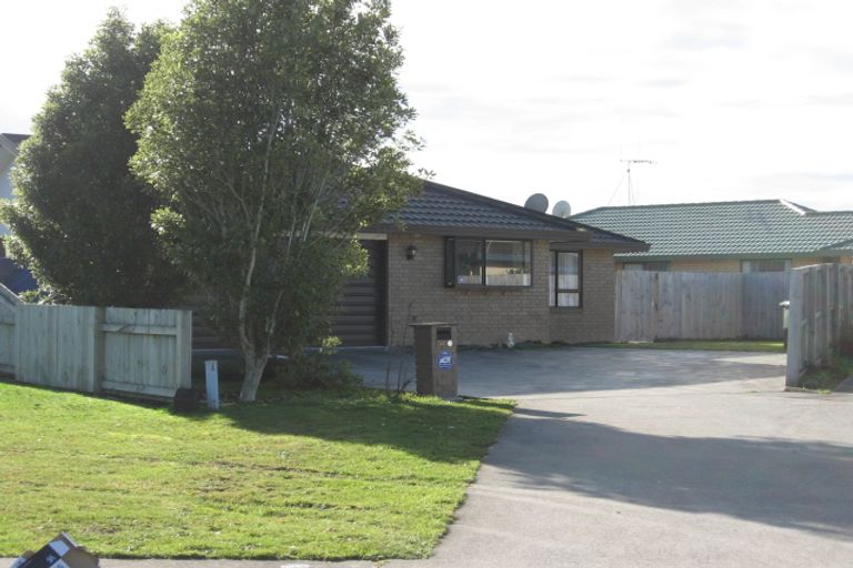 Photo of property in 36 Aldershot Place, Nawton, Hamilton, 3200