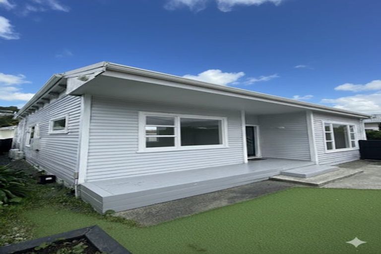 Photo of property in 65 Hutt Road, Petone, Lower Hutt, 5012