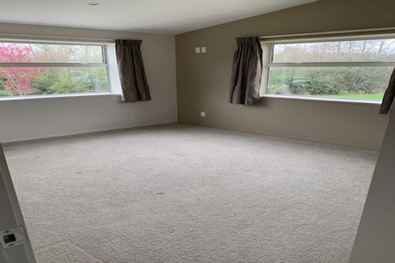 Photo of property in 161 Richmond Road, Brixton, New Plymouth, 4373