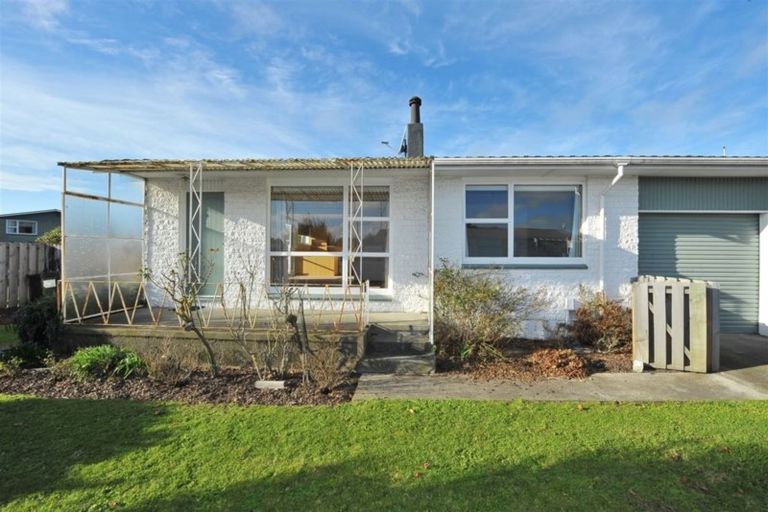 Photo of property in 28 Belfield Street, Dallington, Christchurch, 8061