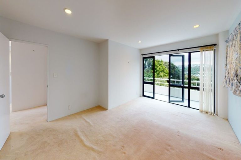 Photo of property in 65 Nevay Road, Miramar, Wellington, 6022