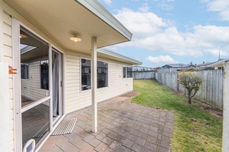 Photo of property in 2/15 The Grove, Nukuhau, Taupo, 3330