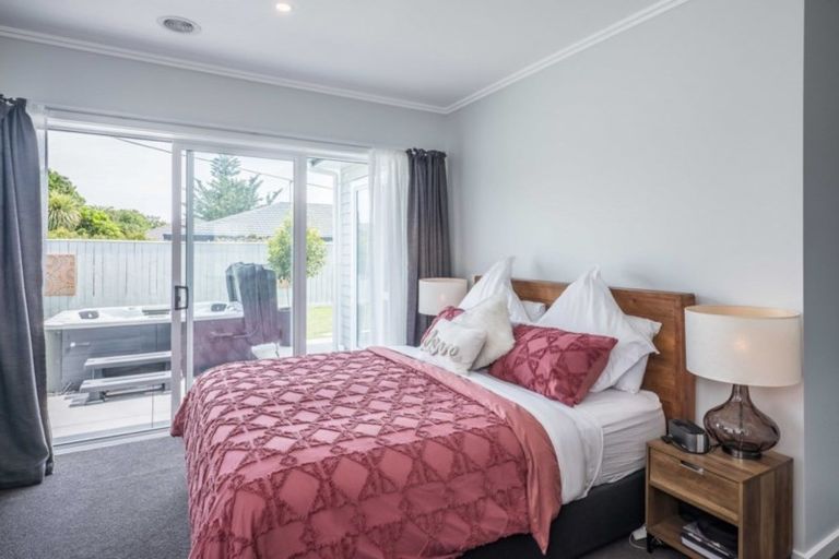 Photo of property in 316a Te Moana Road, Waikanae, 5036