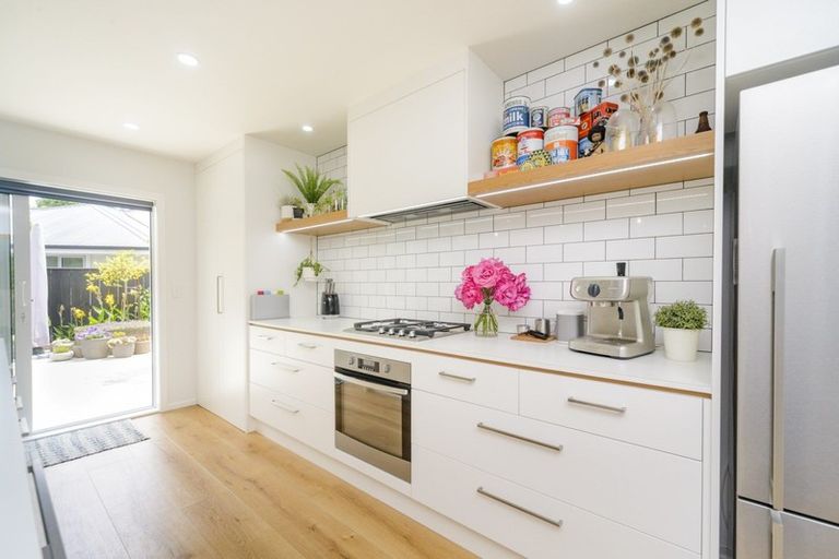 Photo of property in 3 Waimarama Court, Roslyn, Palmerston North, 4414