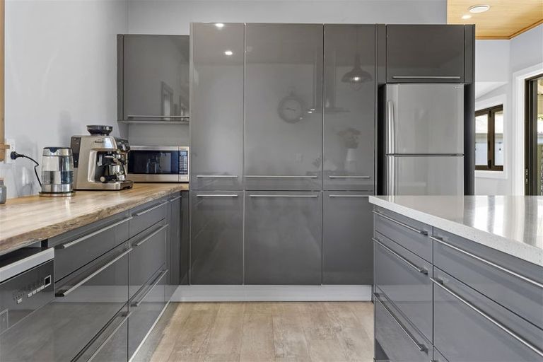 Photo of property in 163 West Belt, Rangiora, 7400