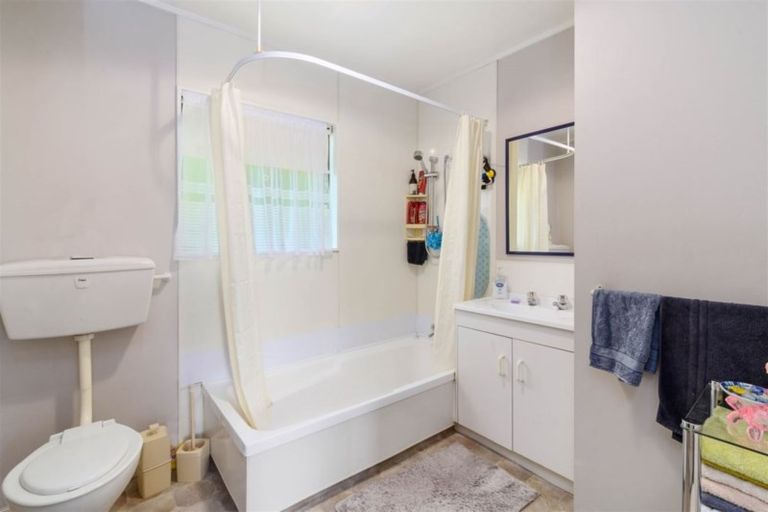 Photo of property in 1a Kusabs Road, Mangakakahi, Rotorua, 3015