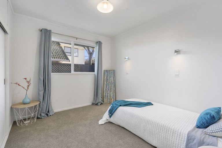 Photo of property in 25b Olive Terrace, Paraparaumu Beach, Paraparaumu, 5032