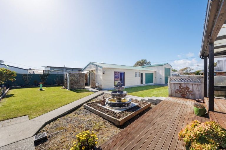 Photo of property in 69 Seabury Avenue, Foxton Beach, Foxton, 4815