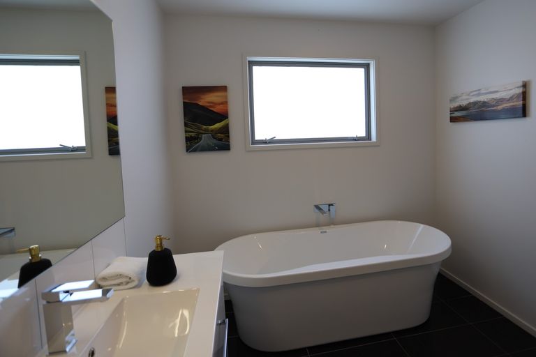 Photo of property in 22 Lochinver Avenue, Lake Tekapo, 7999