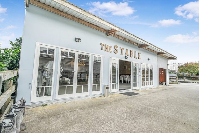 Photo of property in 49 Trentham Road, Matangi, Hamilton, 3284