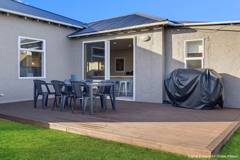 Photo of property in 5 Hargest Crescent, Saint Kilda, Dunedin, 9012
