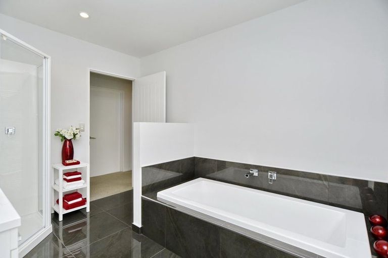 Photo of property in 37 Ruapani Street, Marshland, Christchurch, 8083