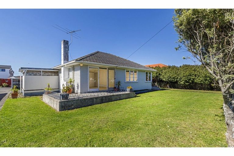 Photo of property in 1/11 Mangarata Avenue, Papatoetoe, Auckland, 2025
