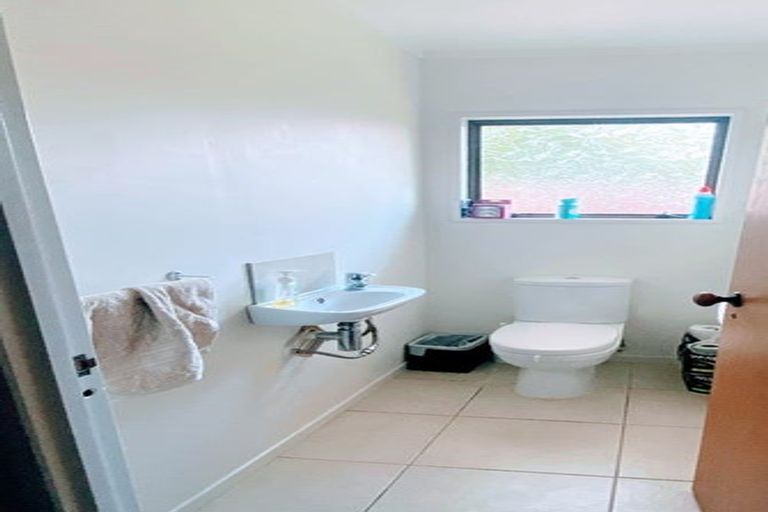 Photo of property in 26 Cooper Place, Chedworth, Hamilton, 3210