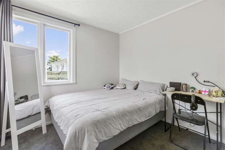 Photo of property in 42 Tiraumea Drive, Pakuranga, Auckland, 2010