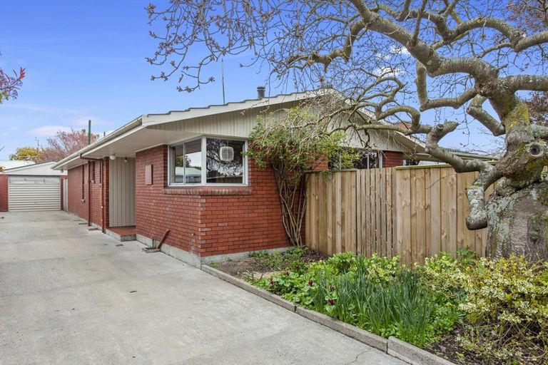 Photo of property in 43 Durham Street, Rangiora, 7400