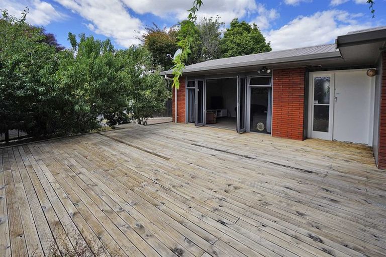 Photo of property in 10 Pulham Crescent, Queenwood, Hamilton, 3210