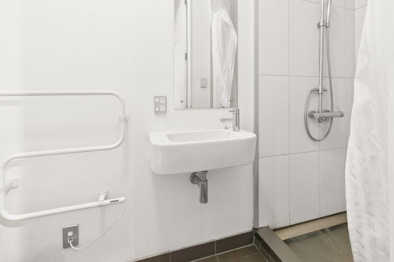 Photo of property in Vespa Apartments, 408/20 Hanson Street, Mount Cook, Wellington, 6021