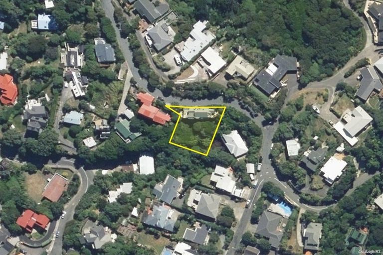 Photo of property in 1 Roys Road, Plimmerton, Porirua, 5026