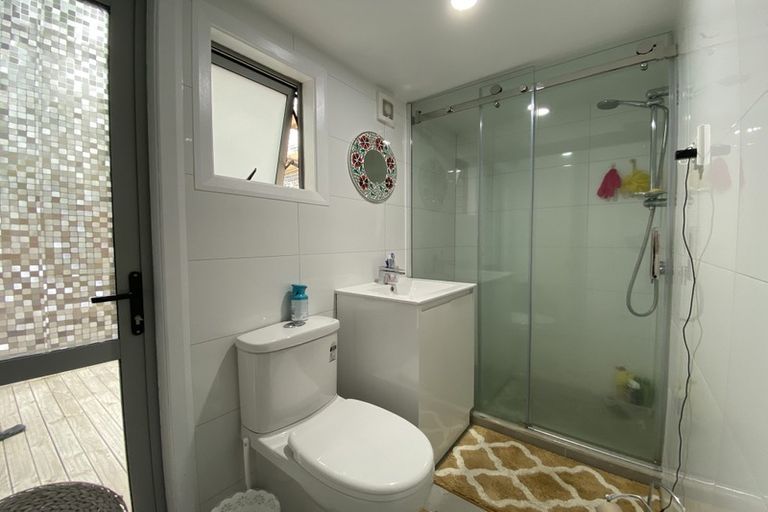 Photo of property in 2/13 Lochinver Road, Papatoetoe, Auckland, 2025