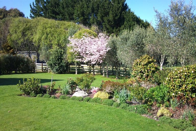 Photo of property in 62 School Road, Te Horo, Otaki, 5582