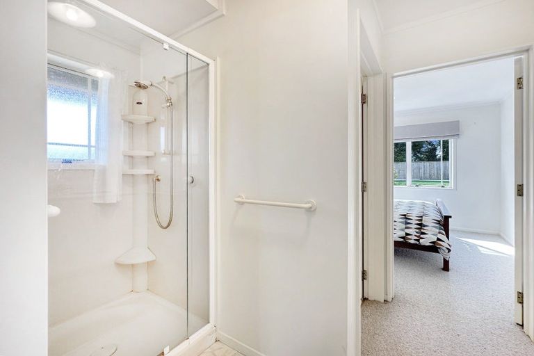 Photo of property in 31 Angela Place, Kinloch, Taupo, 3377