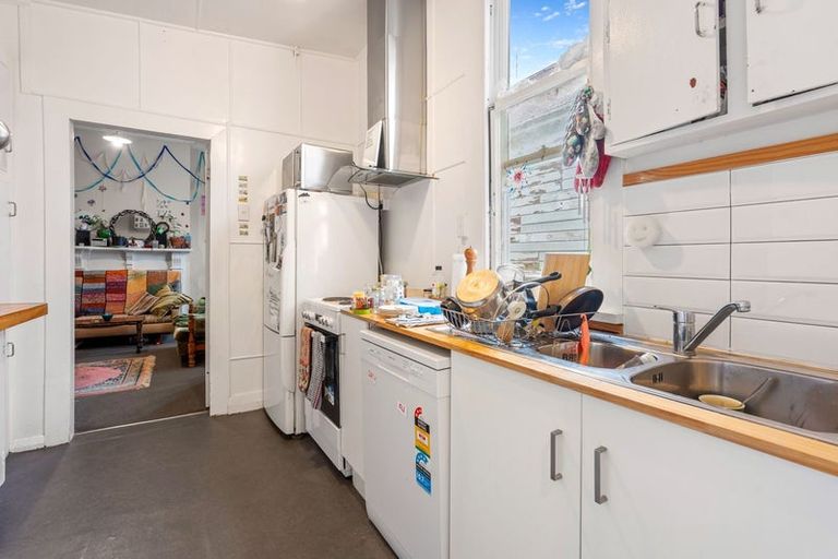 Photo of property in 94 North Road, North East Valley, Dunedin, 9010