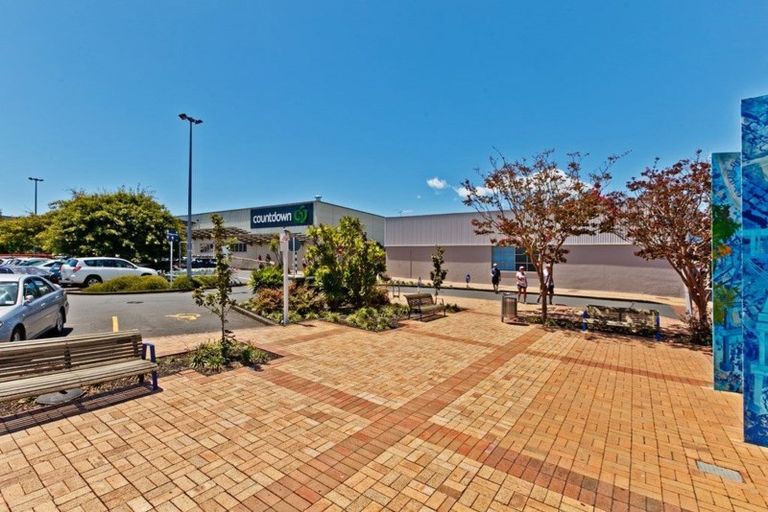 Photo of property in 4/106 Nile Road, Milford, Auckland, 0620