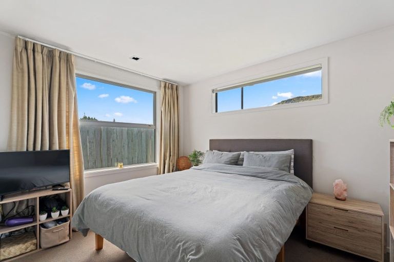 Photo of property in 26 Harrys Close, Arthurs Point, Queenstown, 9371