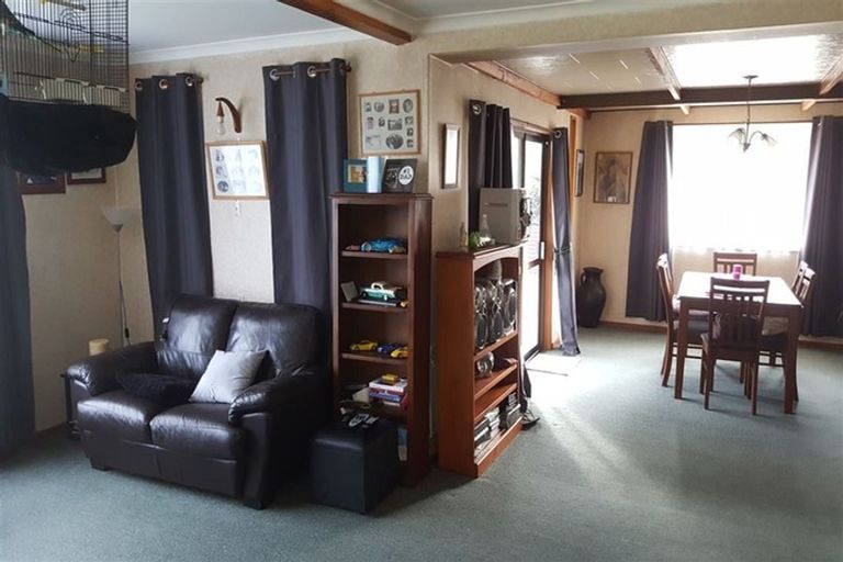 Photo of property in 14 Grace Street, Waimate, 7924