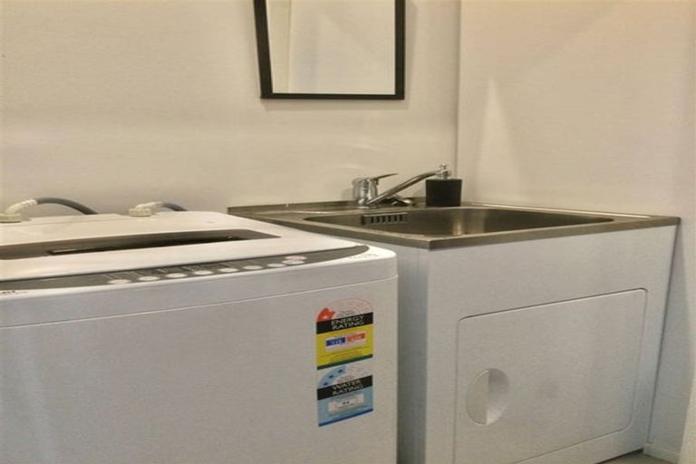 Photo of property in 36 Ceramic Lane, New Lynn, Auckland, 0600